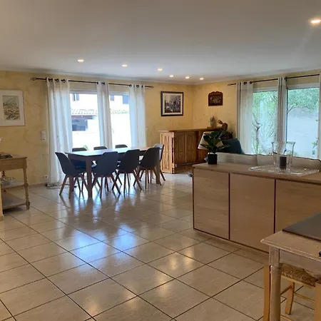 Proche Cap D'agde ヴィラ Bessan